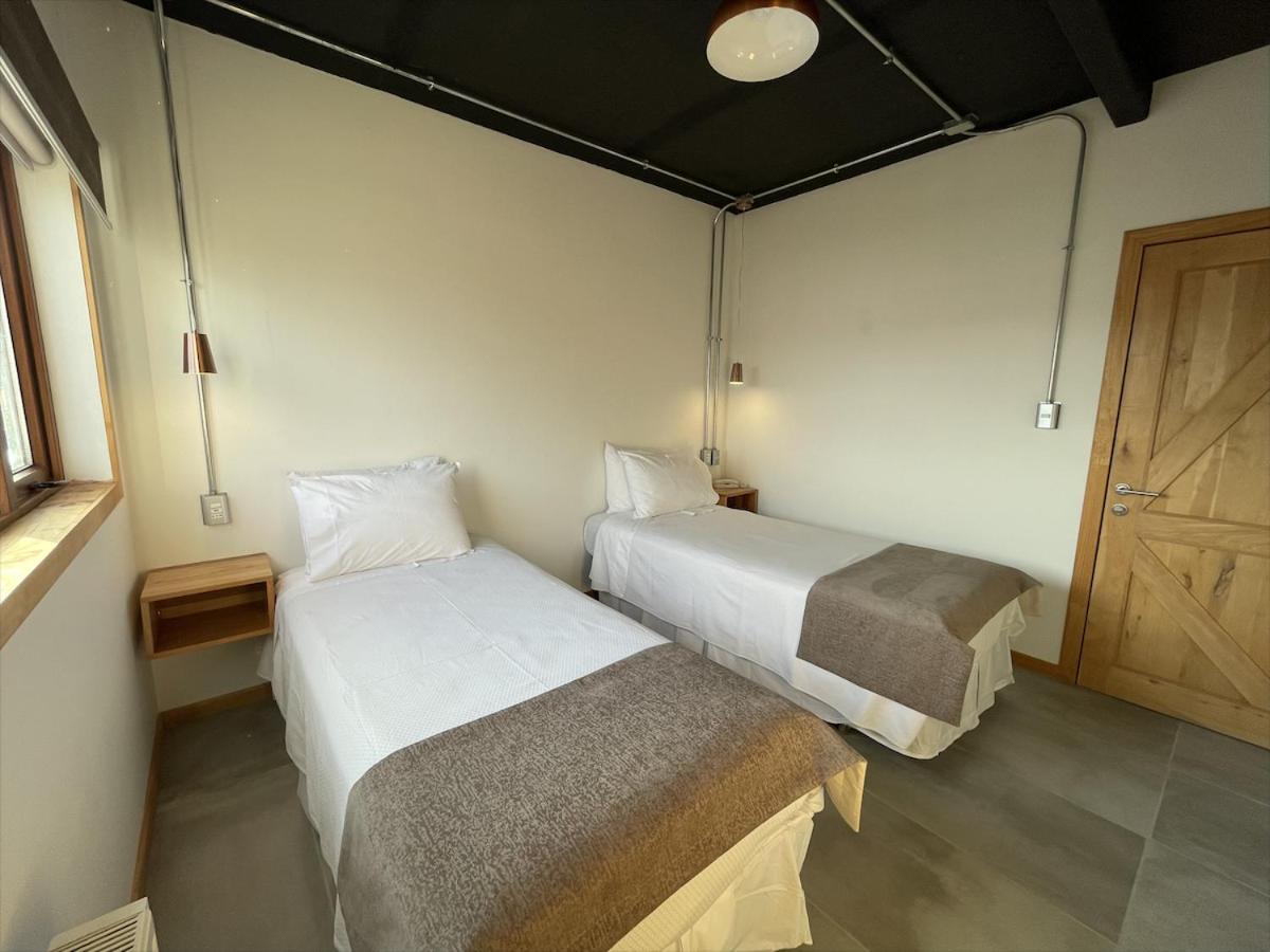 Hotel Big Sur Puerto Natales Kültér fotó